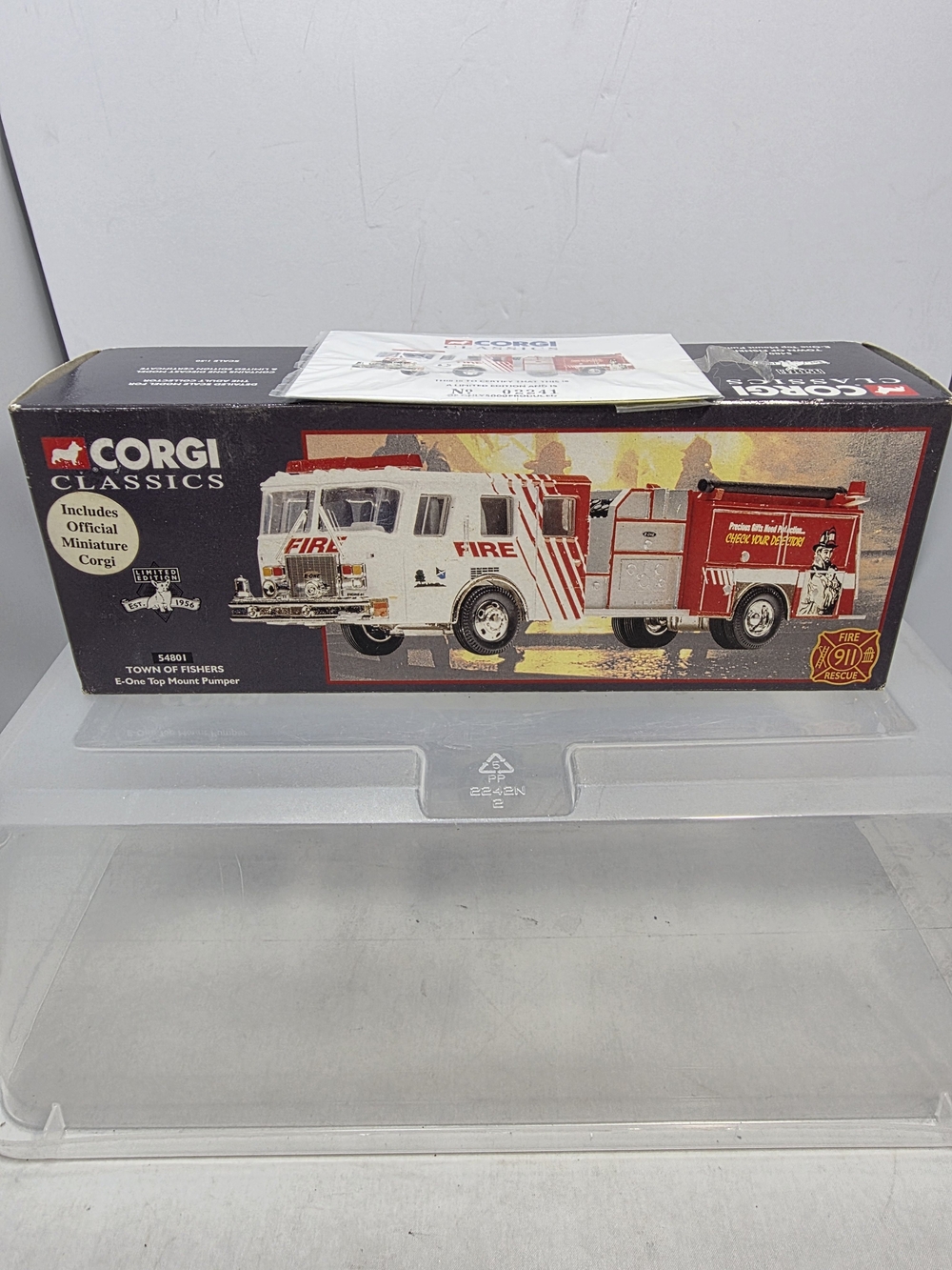 Corgi Classics Town of Fishers E-One Top Mount Pumper 1:50 LE #54801 NIB (UR)